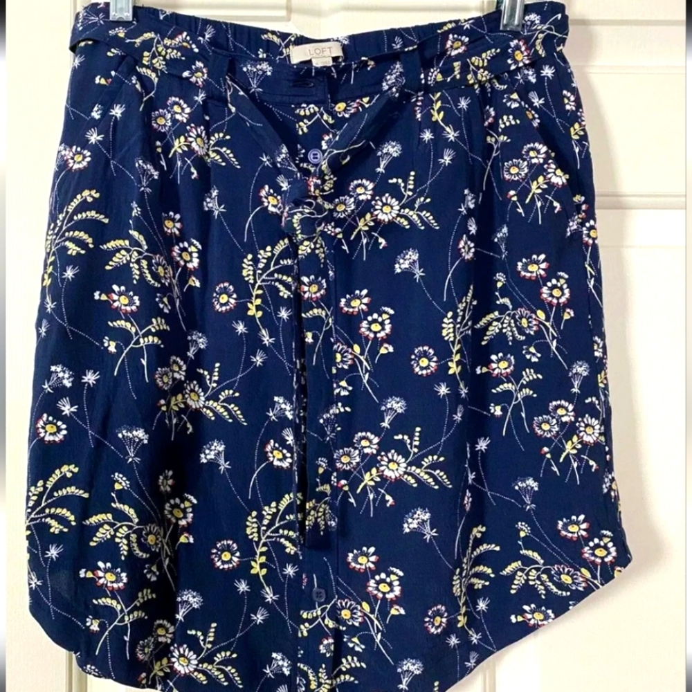 Loft mini skirt